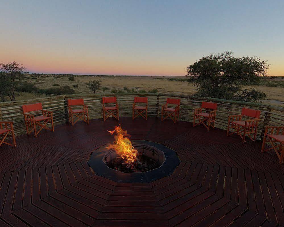 Suricate Tented Lodge Mariental Eksteriør bilde